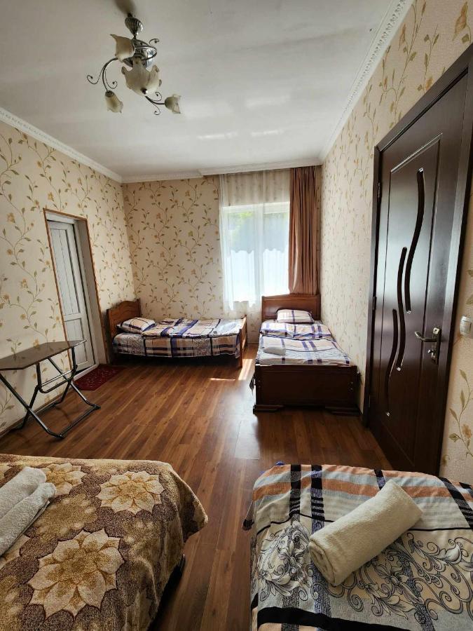 Moon Night Hotel Kazbegi Luaran gambar